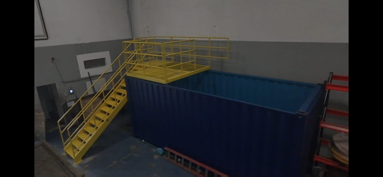 Container Laboratório Tank - Azadive